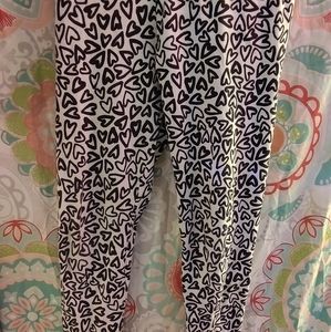 Black and white heart pant 10-12
